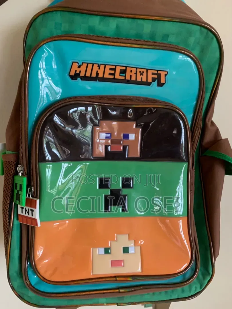 Title: Official Minecraft Trolley School - Premium Condition