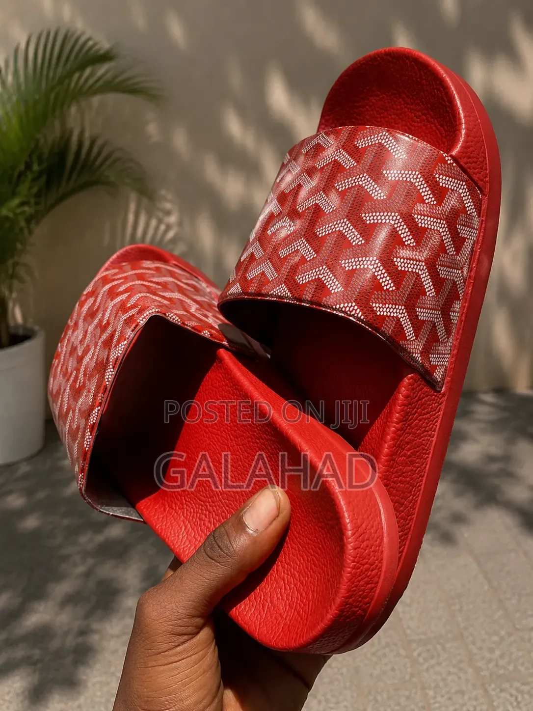 Unisex Fashion Slippers -Quality Affordable