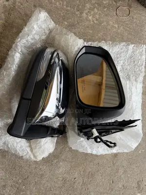 Toyota Hilux Driving Mirror With Lights 2016 2017 2018 2019 2020 2021