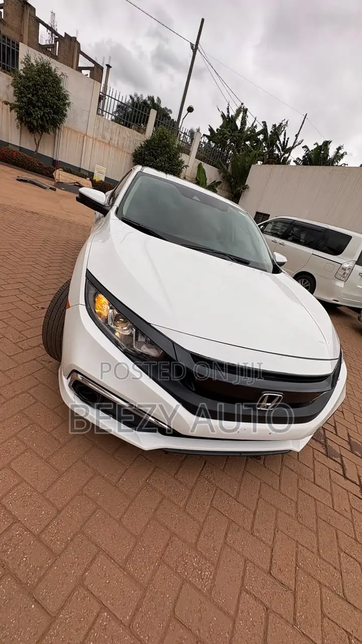 Honda Civic EX Sedan 2019 White