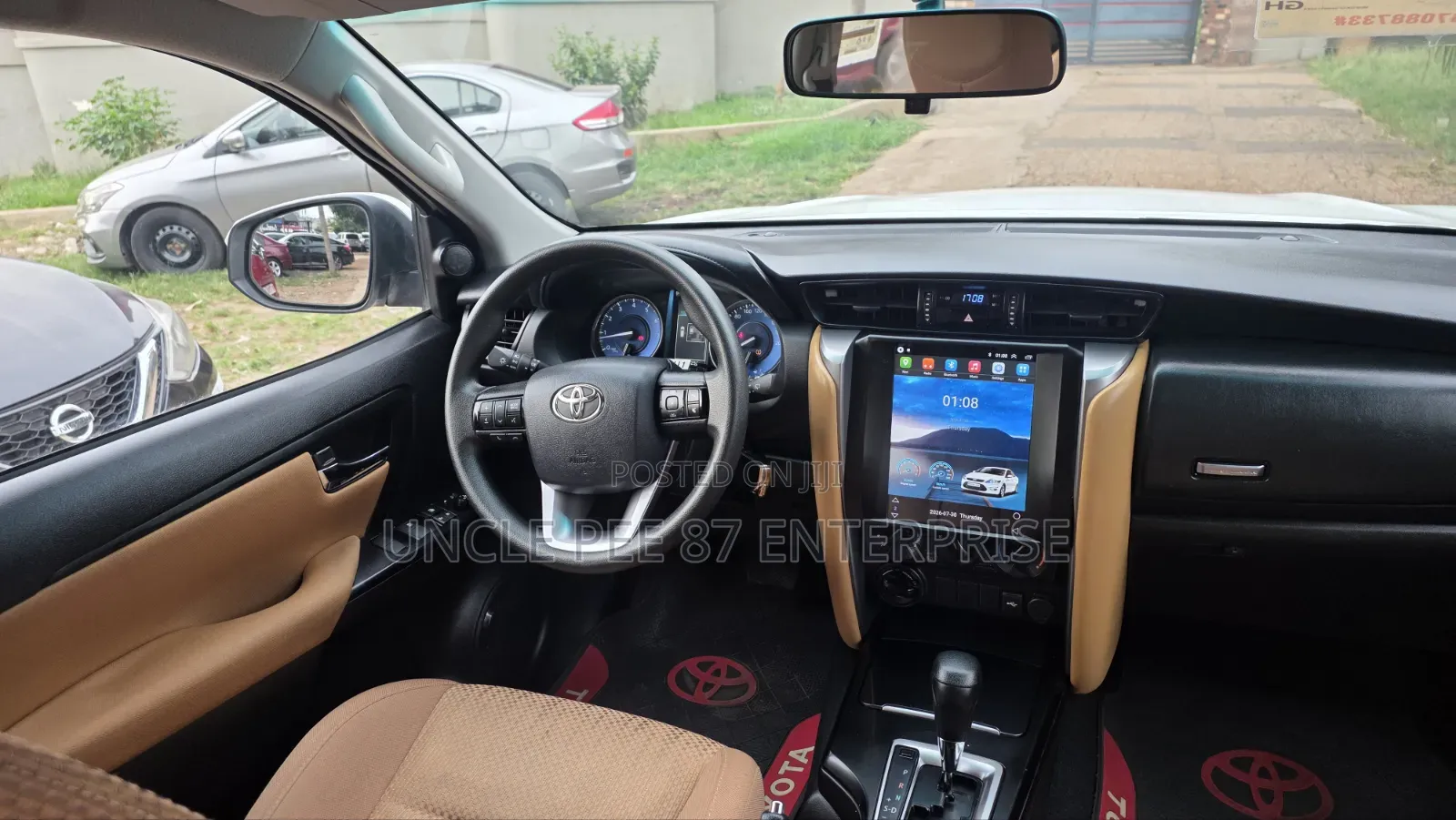 Toyota Fortuner 2025 White