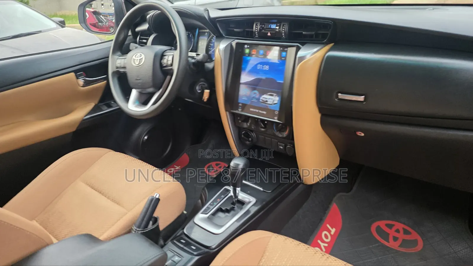 Toyota Fortuner 2025 White