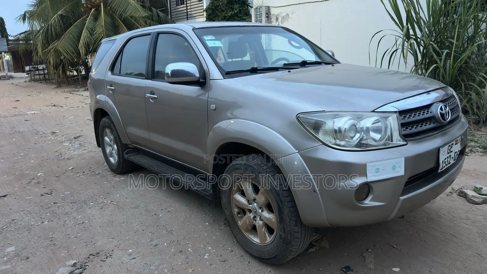 Toyota Fortuner 2.5 D AWD 2009 Ivory