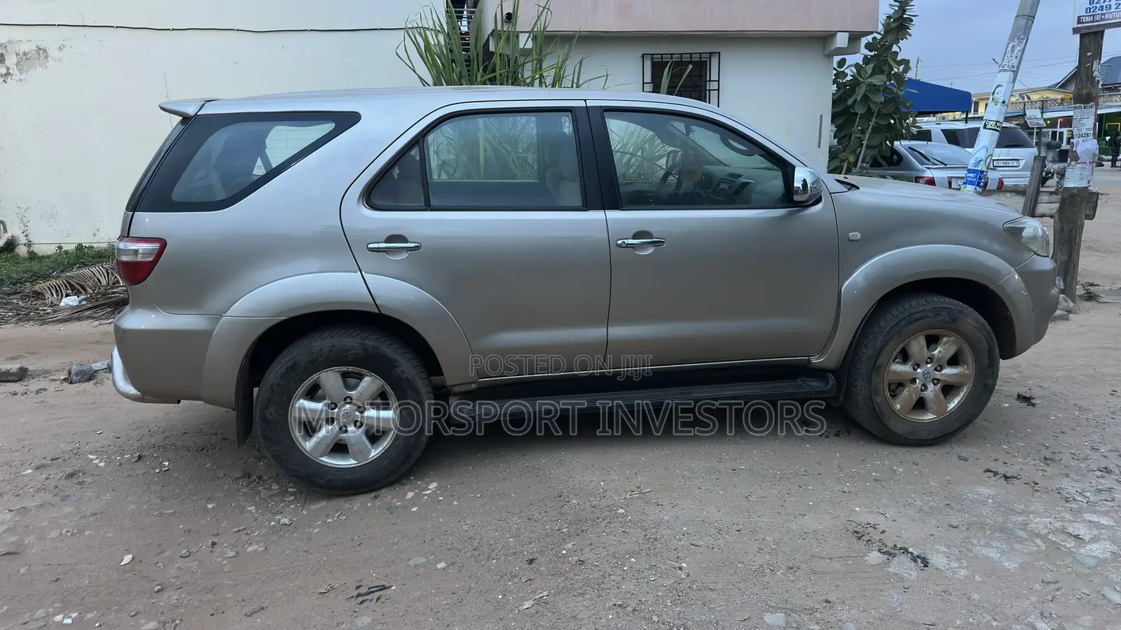 Toyota Fortuner 2.5 D AWD 2009 Ivory