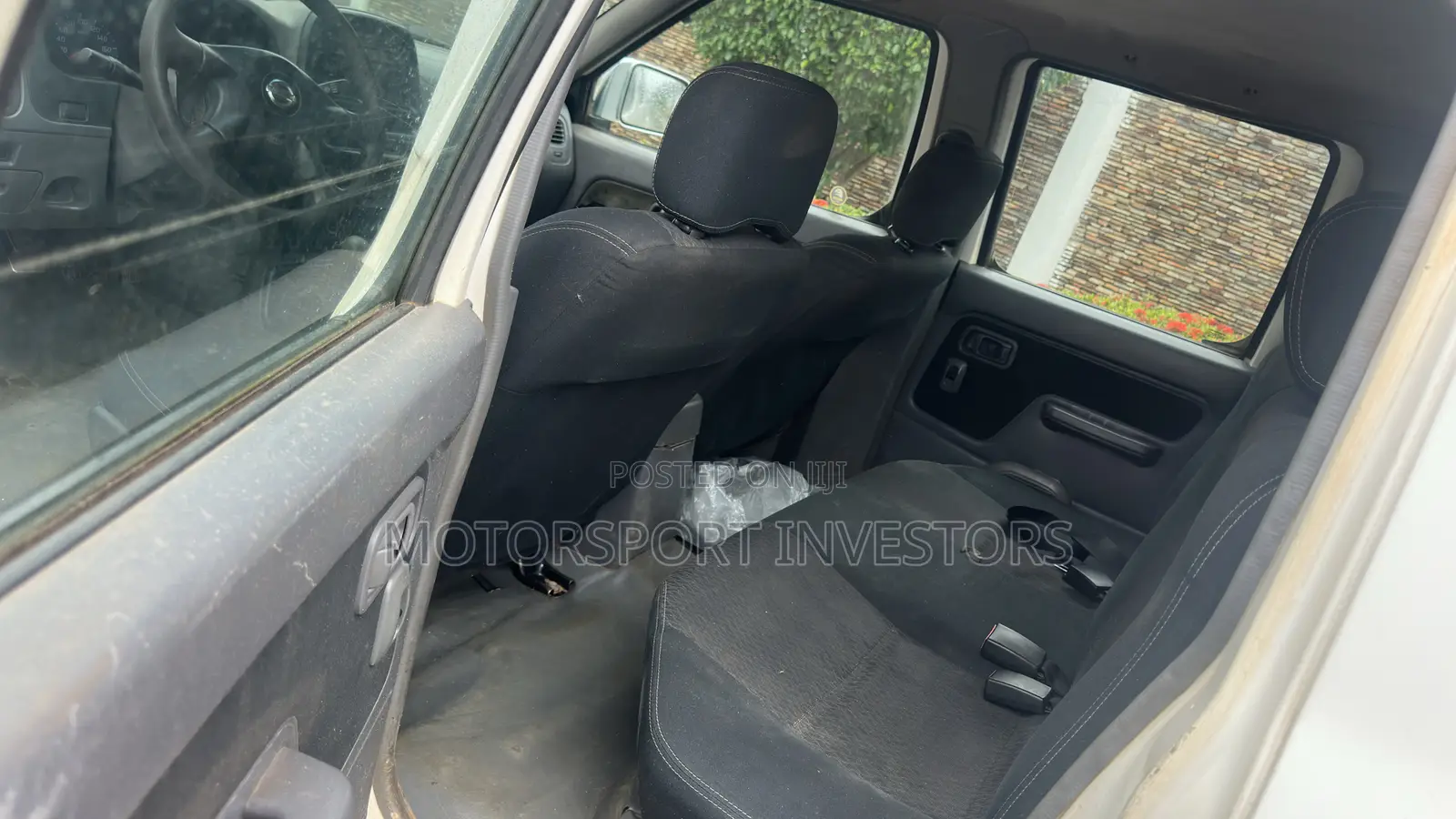 Nissan Hardbody 2018 White