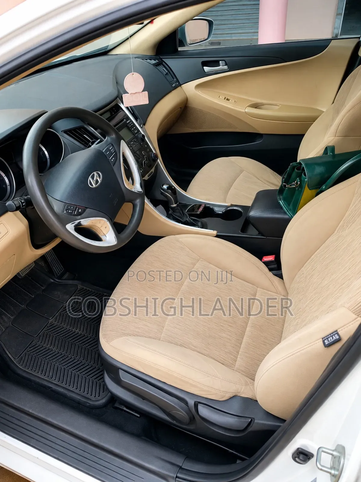 Hyundai Sonata SE 2.0T Sedan FWD (2.0L 4cyl 6A) 2012 White