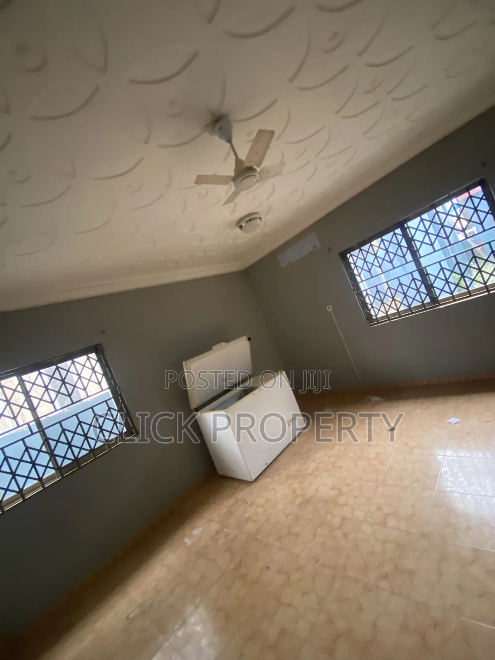 8bdrm House in Click Properties, Ability for rent