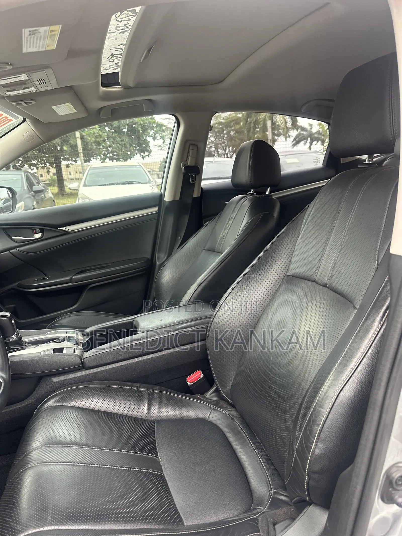 Honda Civic Touring 4dr Sedan (1.5L 4cyl) 2017 Silver