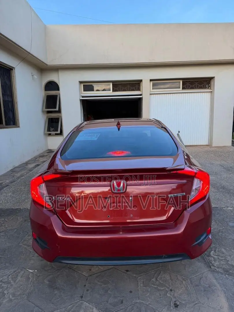 Honda Civic 2020 Red