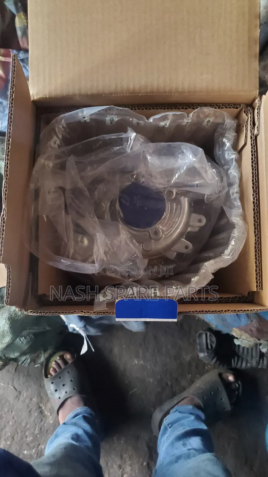 Turbocharger for Toyota HIACE Land Cruiser , Hilux With 2KD Engine 1
