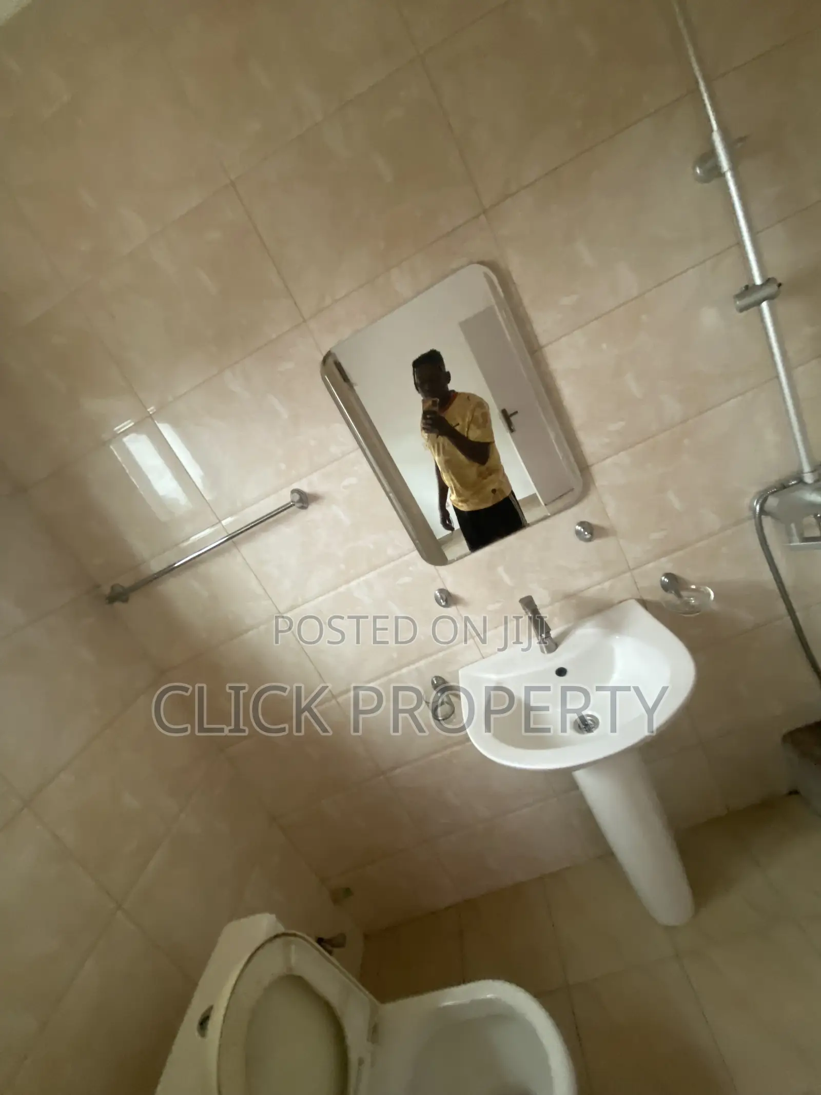 2bdrm Apartment in East Legon American for rent