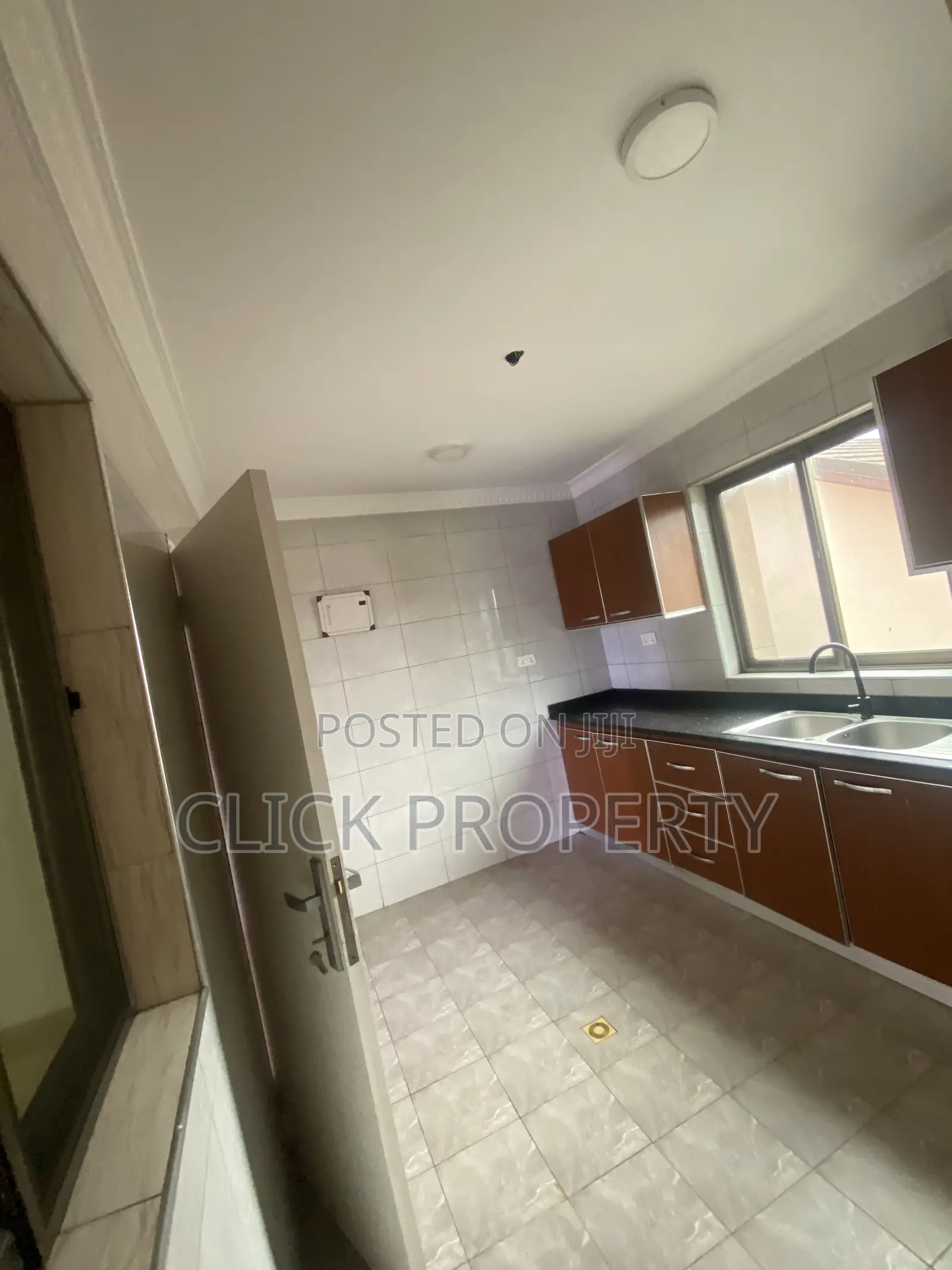 2bdrm Apartment in East Legon American for rent