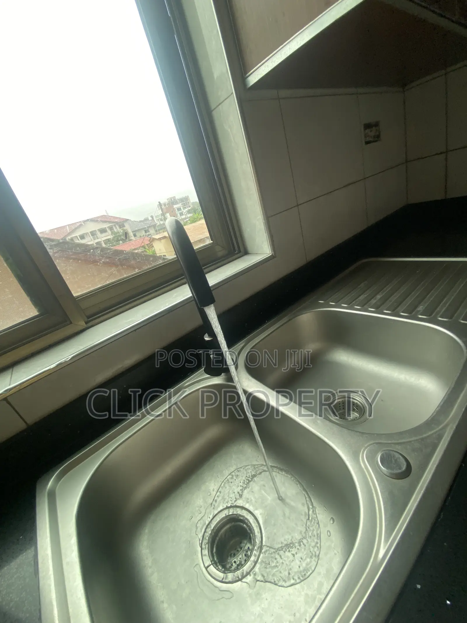 2bdrm Apartment in East Legon American for rent