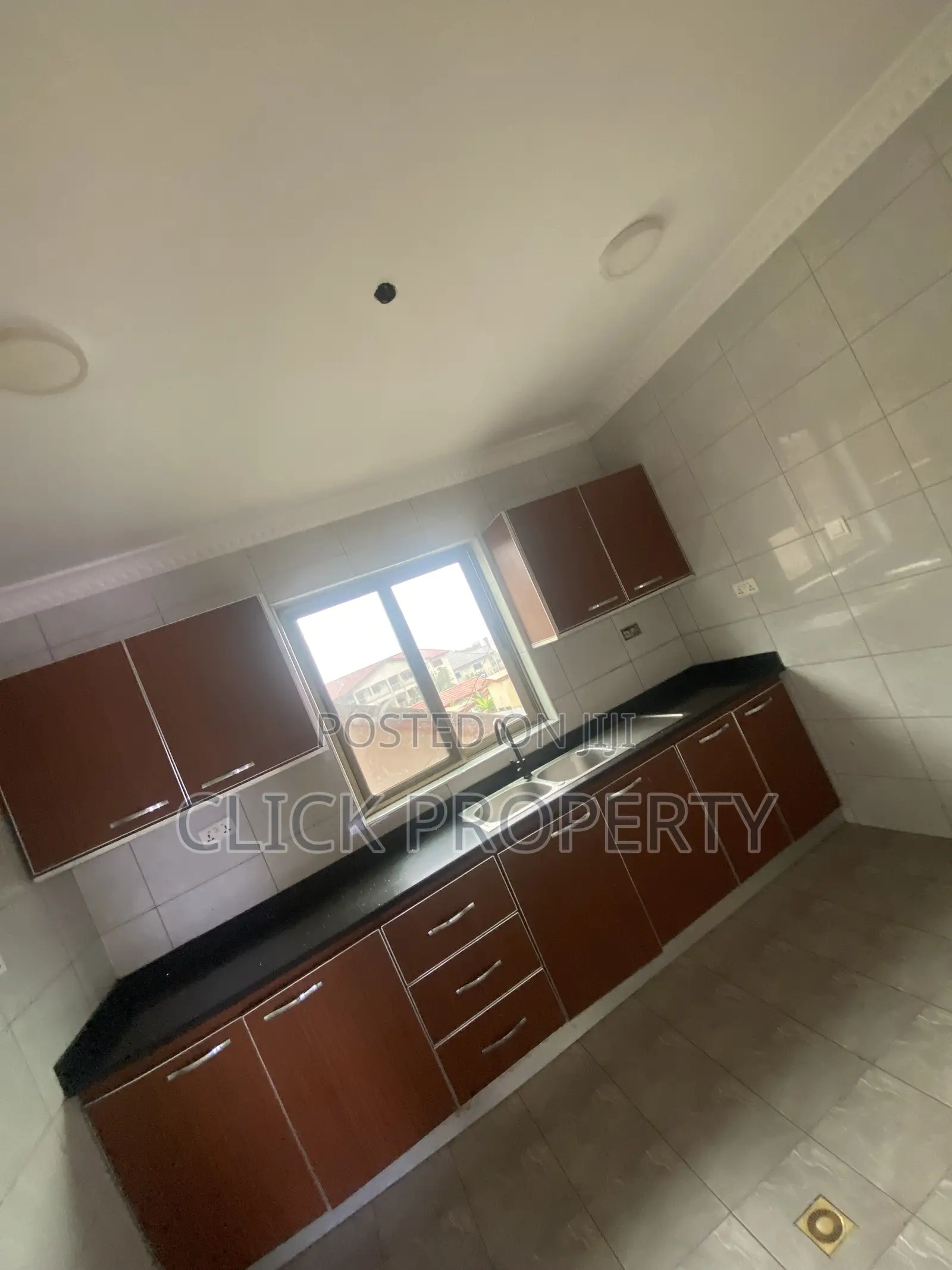 2bdrm Apartment in East Legon American for rent