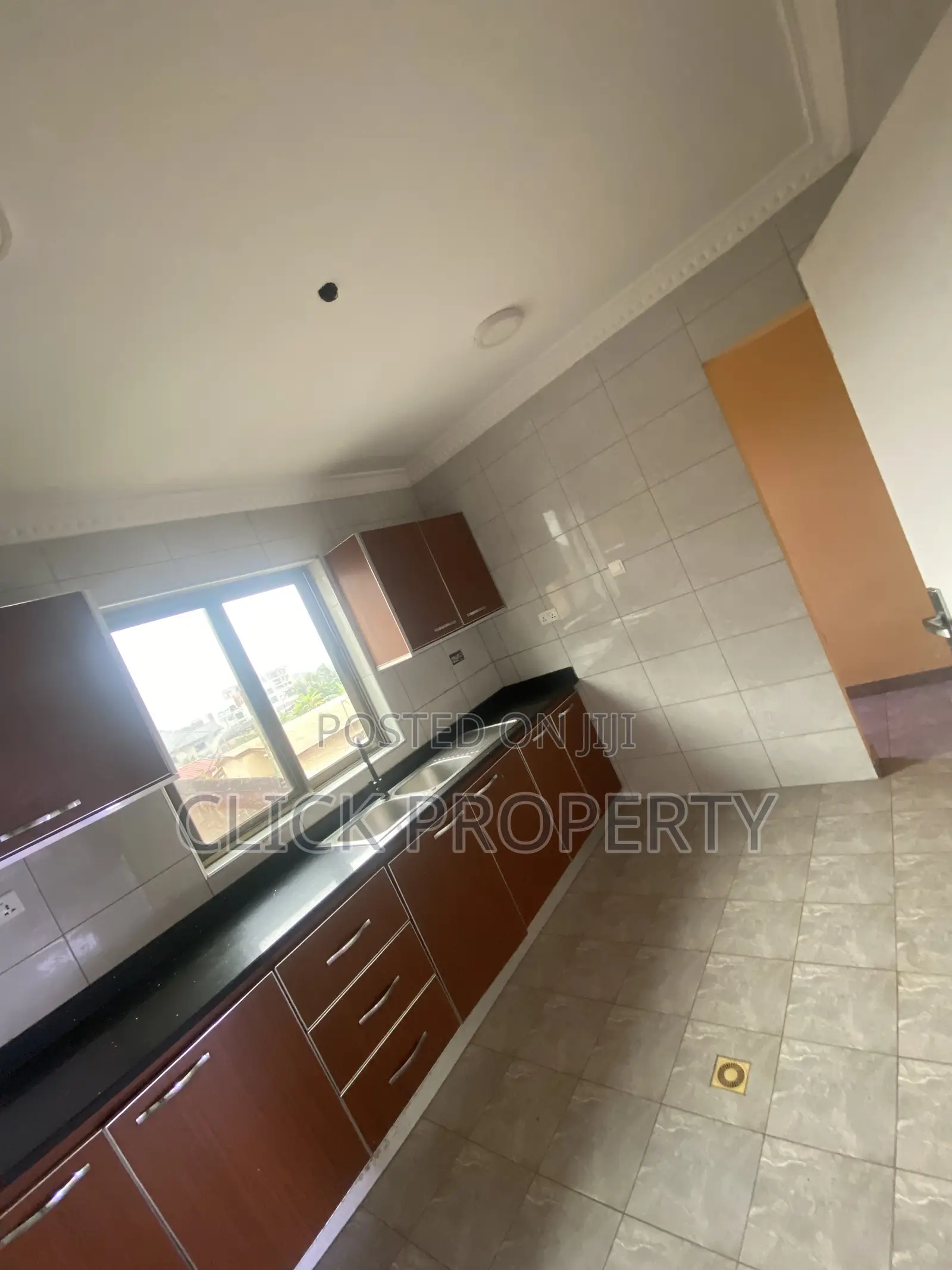 2bdrm Apartment in East Legon American for rent