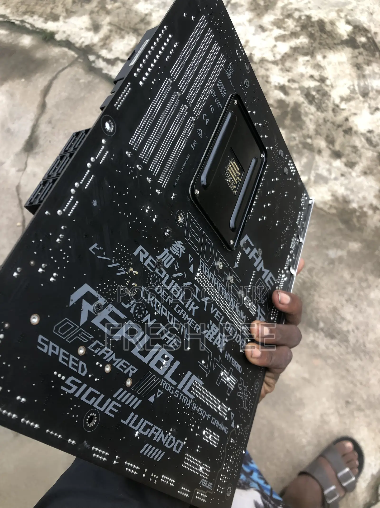 Amd Ryzen 7 5700x + ASUS B450-F Gaming Motherboard