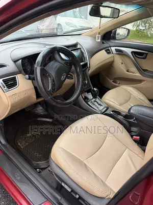 Hyundai Elantra Limited Sedan FWD (1.8L 4cyl 6A) 2013 Red