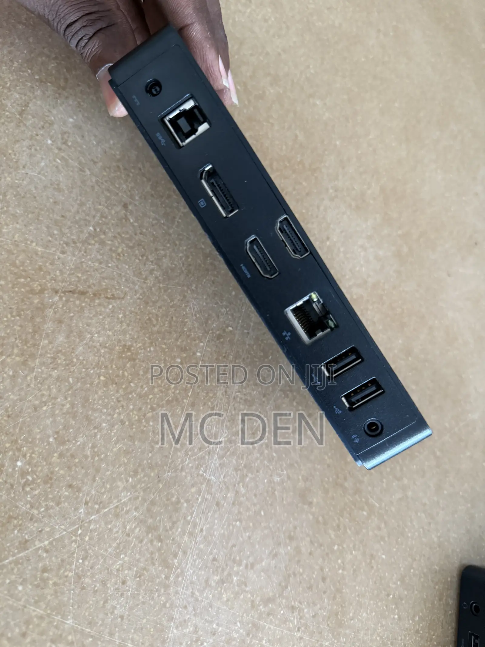 JLC T742 Universal USB-C Docking Station