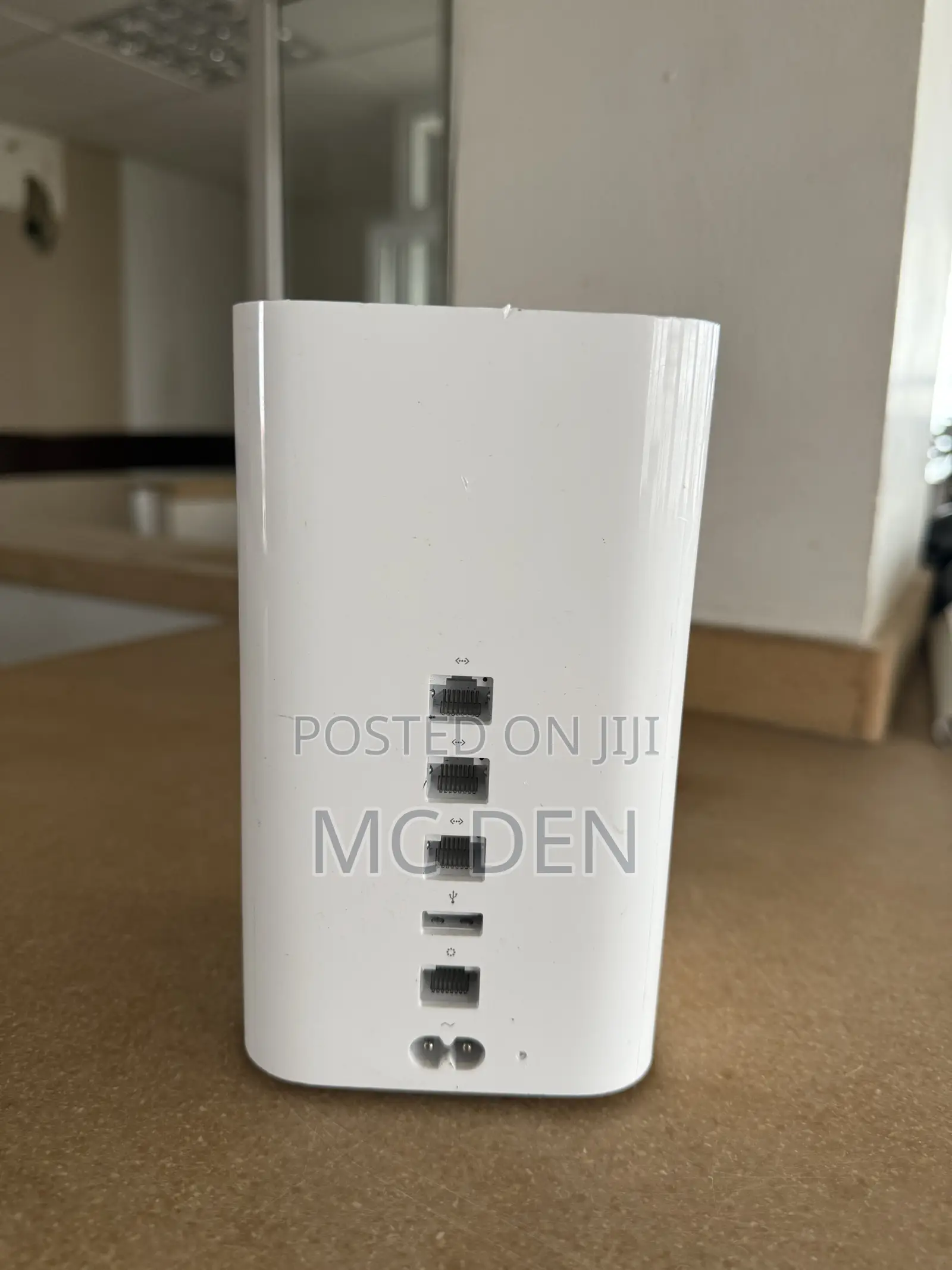 Apple AirPort Extreme Base Station