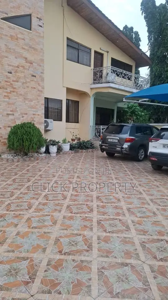 5bdrm House in East Legon American for rent