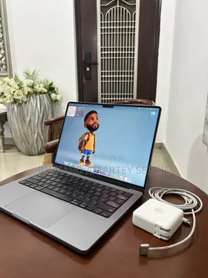 Laptop Apple MacBook Pro 2023 M2 Pro 16GB Apple M1 Pro SSD 512GB