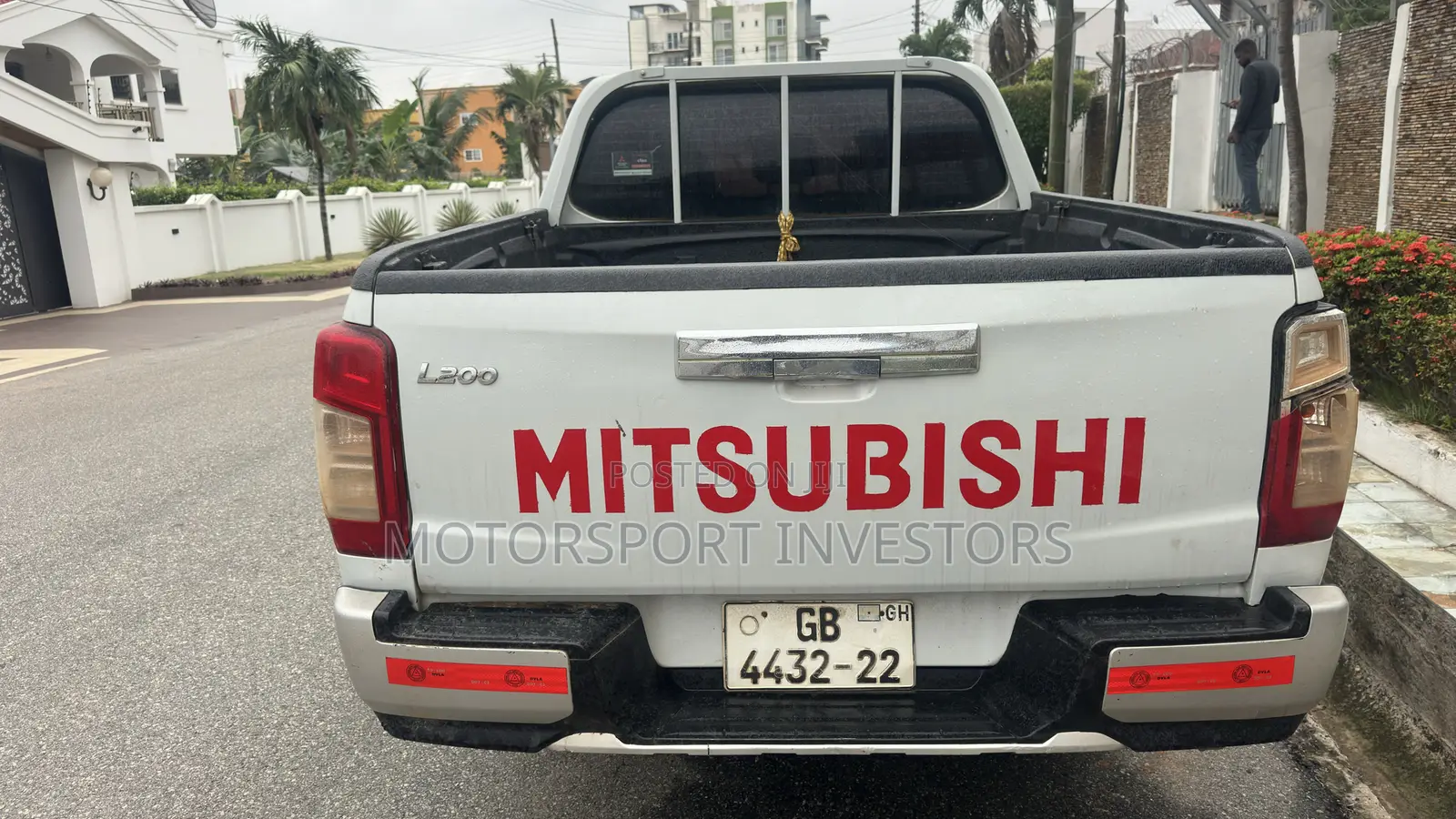 Mitsubishi L200 2022 White