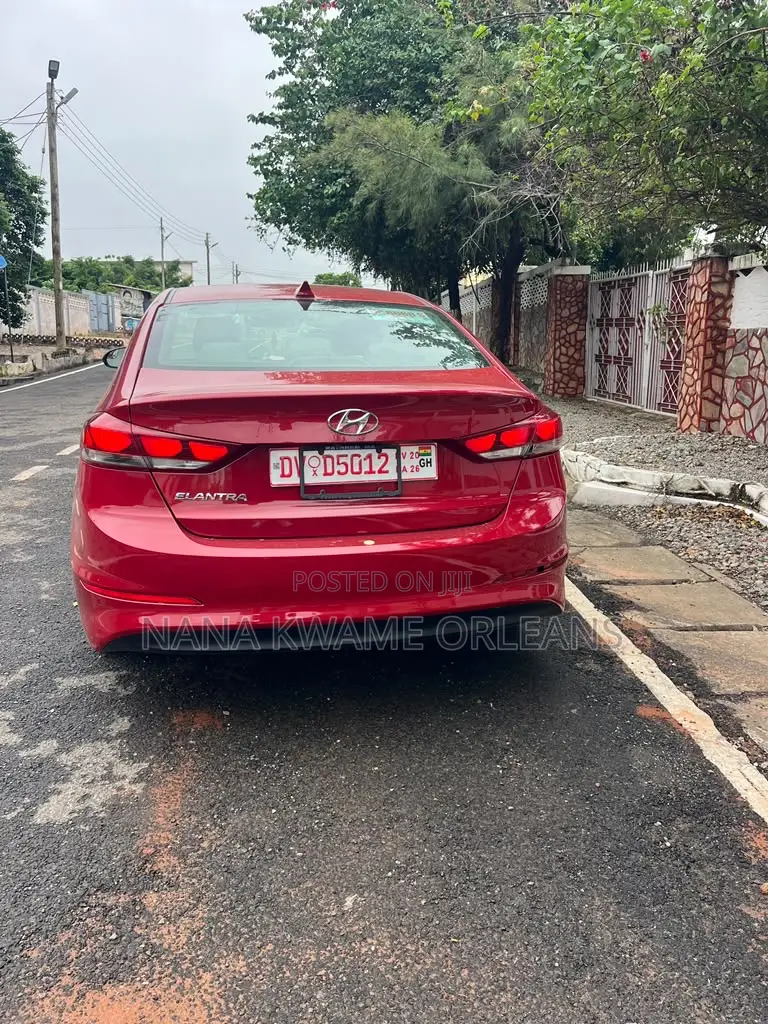 Hyundai Elantra 2018 Burgundy