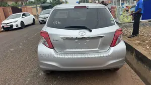 Toyota Vitz 1.5 FWD 5dr 2014 Silver