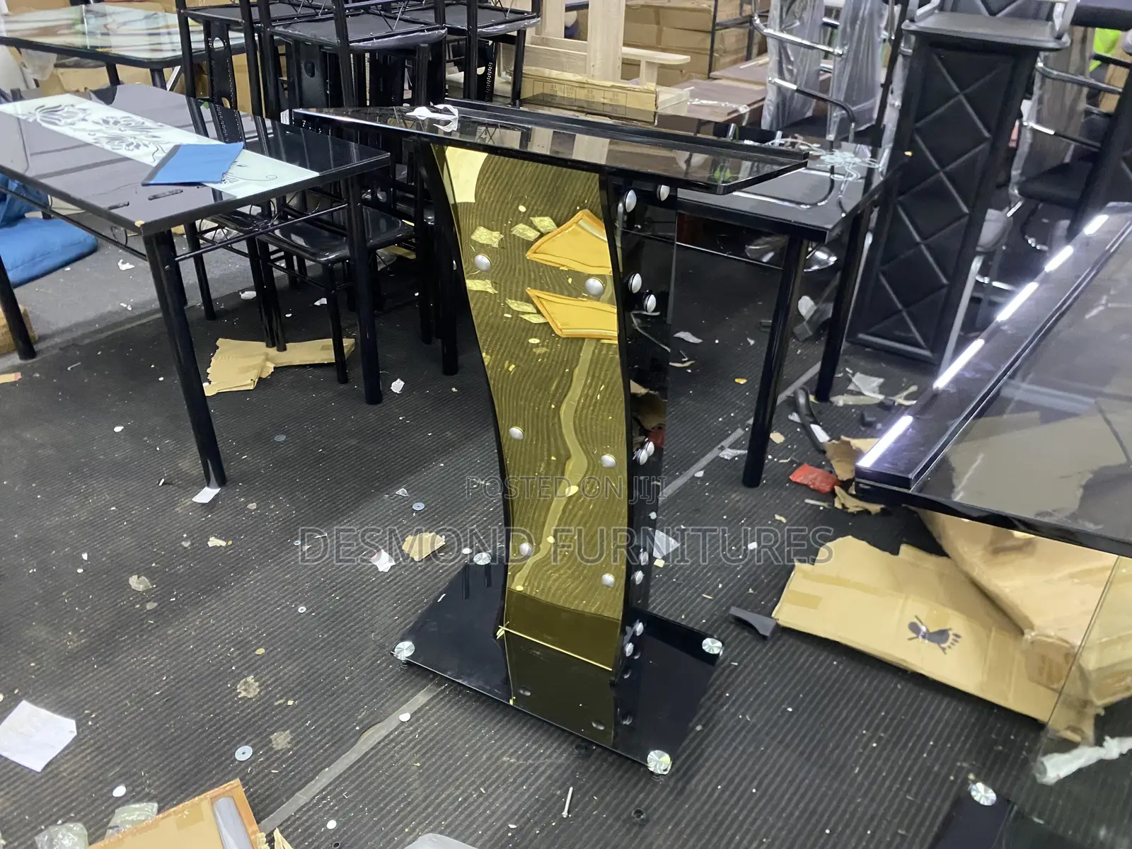 Imported Glass Pulpit