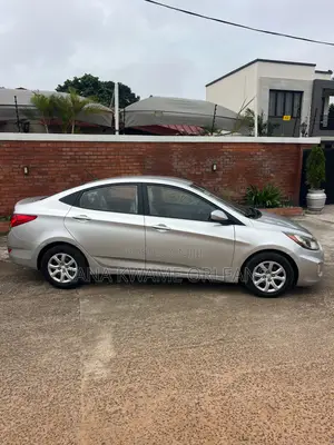 Hyundai Accent 2013 Gray