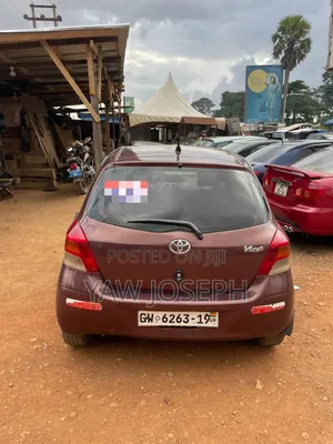 Toyota Vitz 2010 Brown