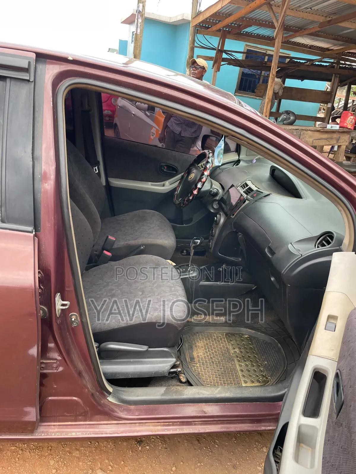 Toyota Vitz 2010 Brown