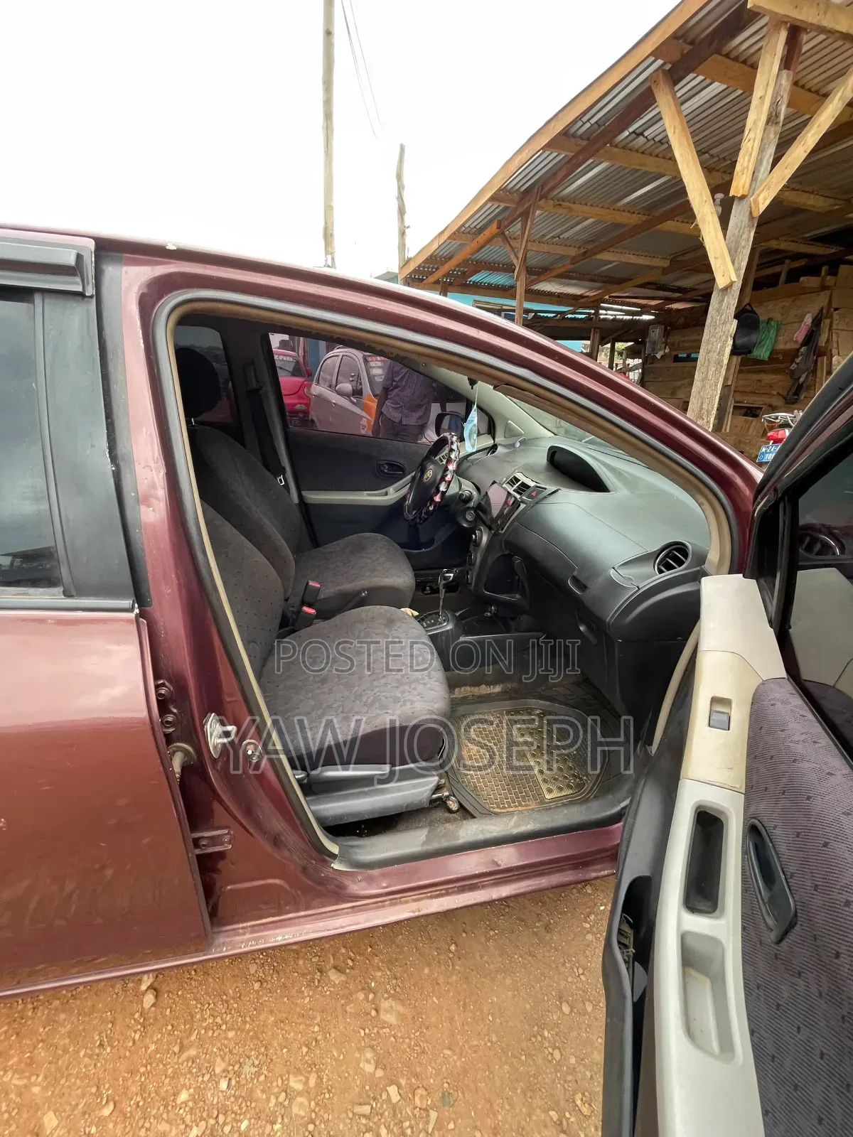 Toyota Vitz 2010 Brown