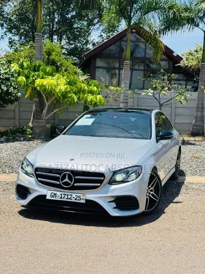 Mercedes-Benz E300 2019 Silver