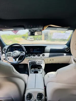 Mercedes-Benz E300 2019 Silver