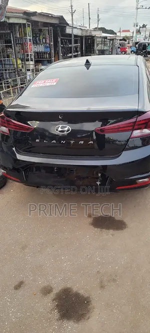 Hyundai Elantra 2020 Black