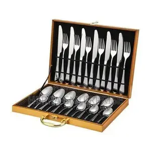 24 Pieces Cutlery Set