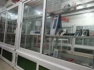4 Long Showcase for Sale at Spintex Coastal