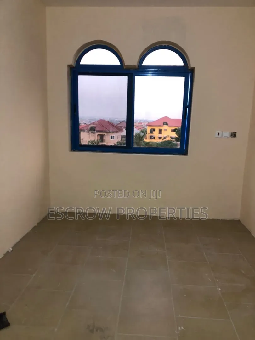Studio Apartment in Escrow Prime, Pure Water for rent