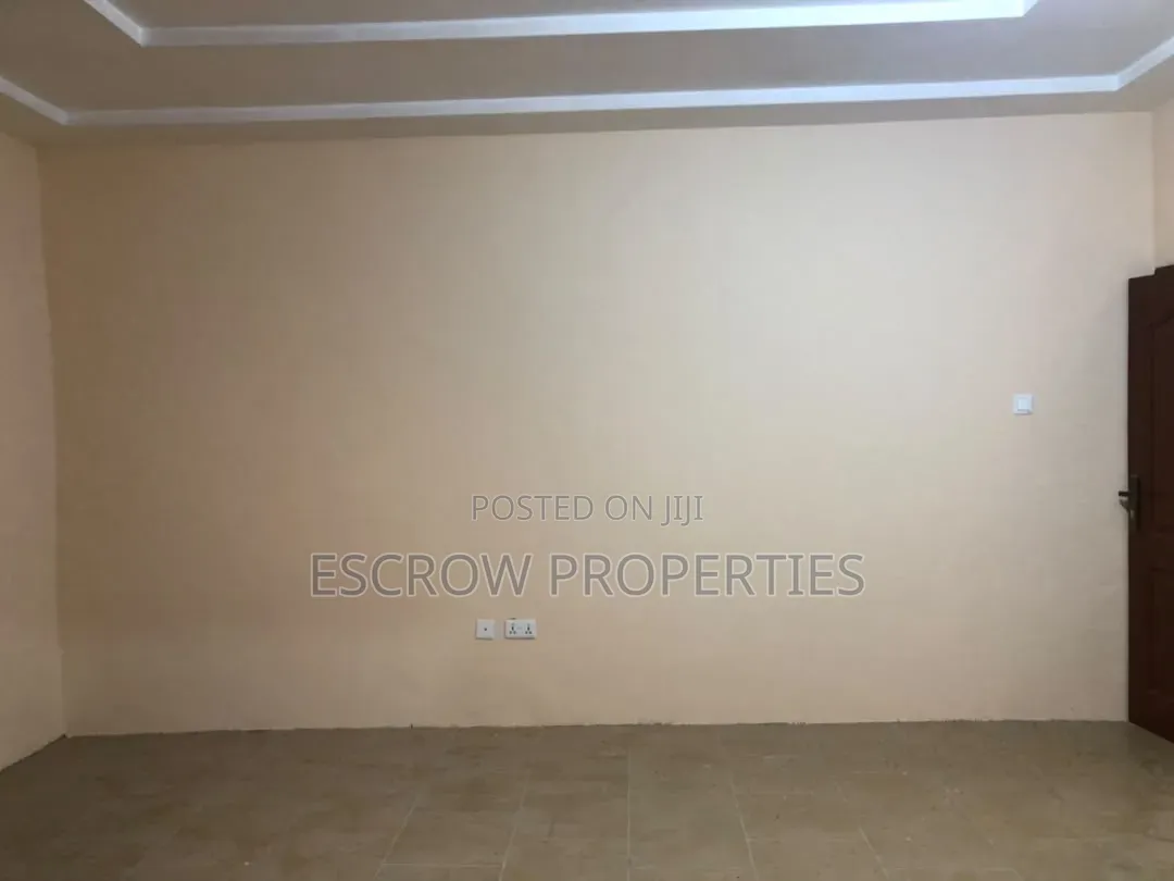 Studio Apartment in Escrow Prime, Pure Water for rent