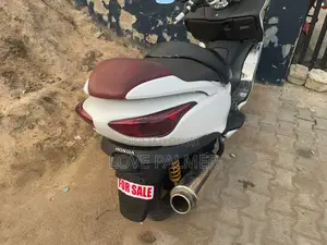 Honda Forza 2012 White