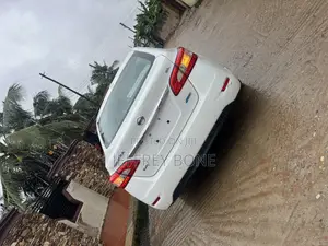 Nissan Sentra S 4dr Sedan (1.8L 4cyl 6M) 2015 White