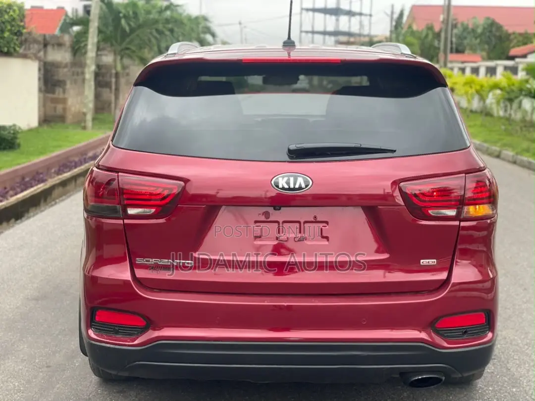 Kia Sorento 2.4L LX AWD 2020 Red