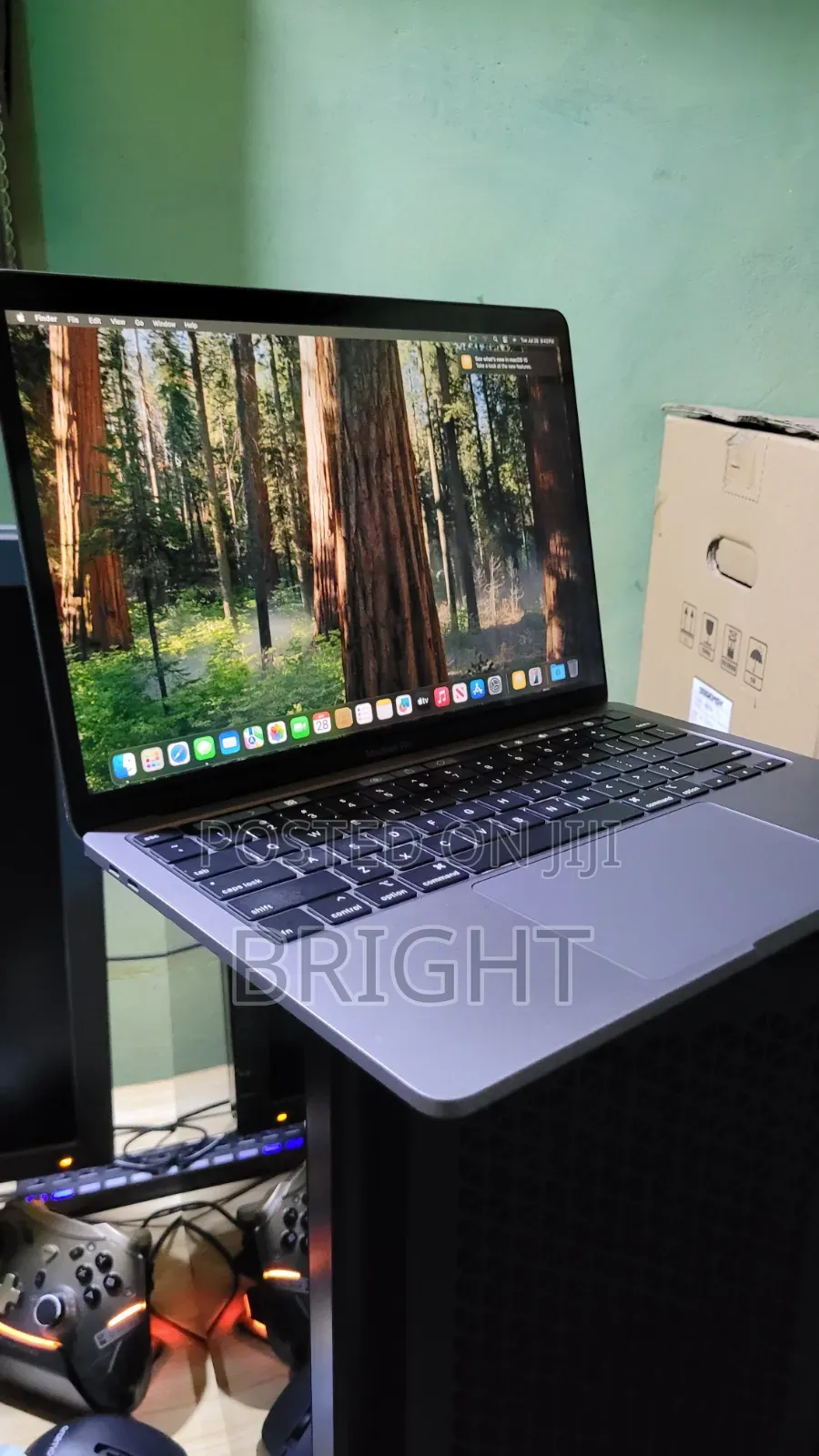Laptop Apple MacBook Pro 2020 16GB Intel Core i5 SSD 512GB