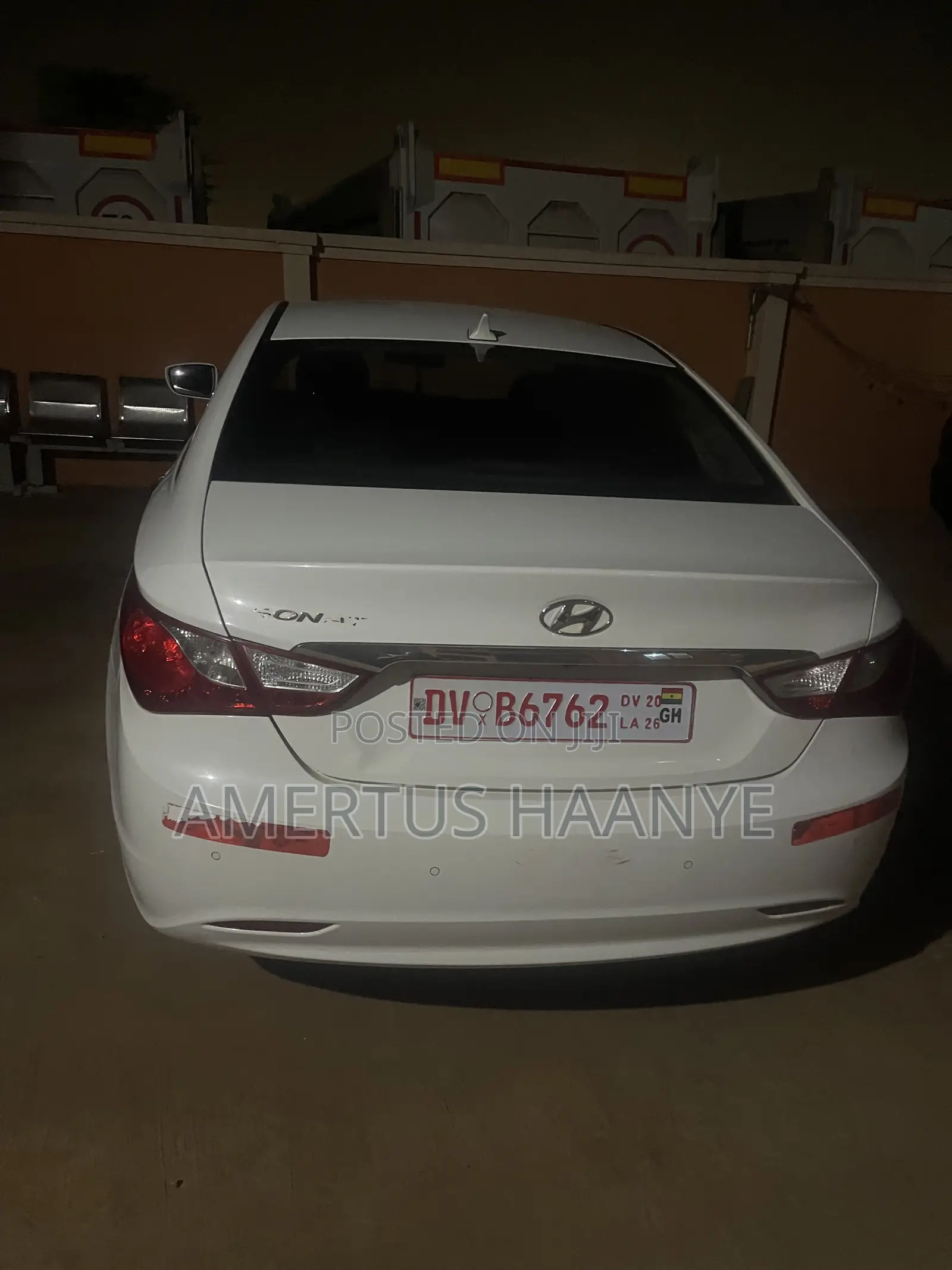 Hyundai Sonata GLS Sedan FWD (2.4L 4cyl 6A) 2013 Off white