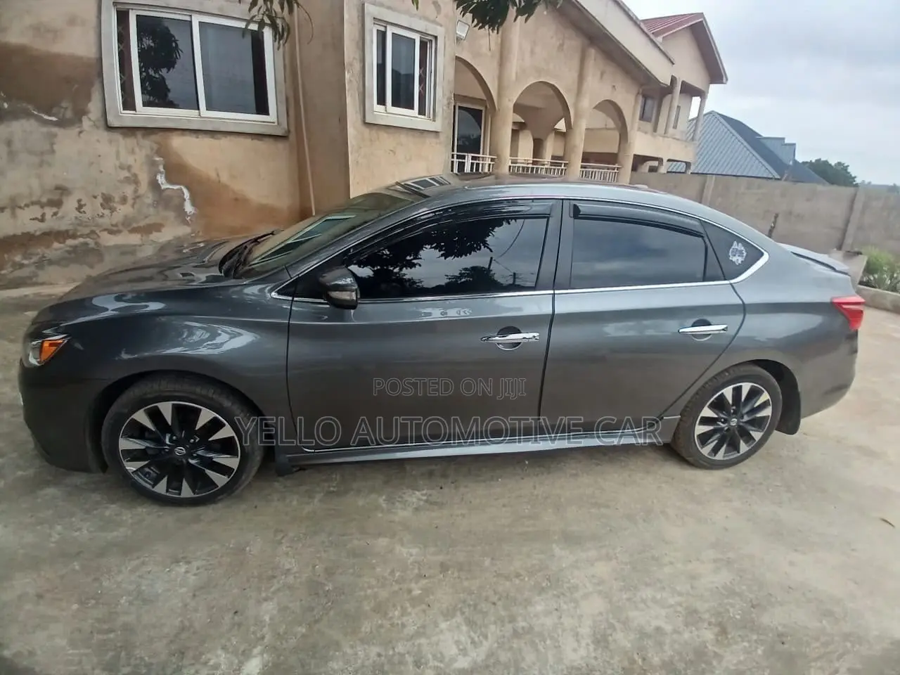Rent Nissan Sentra