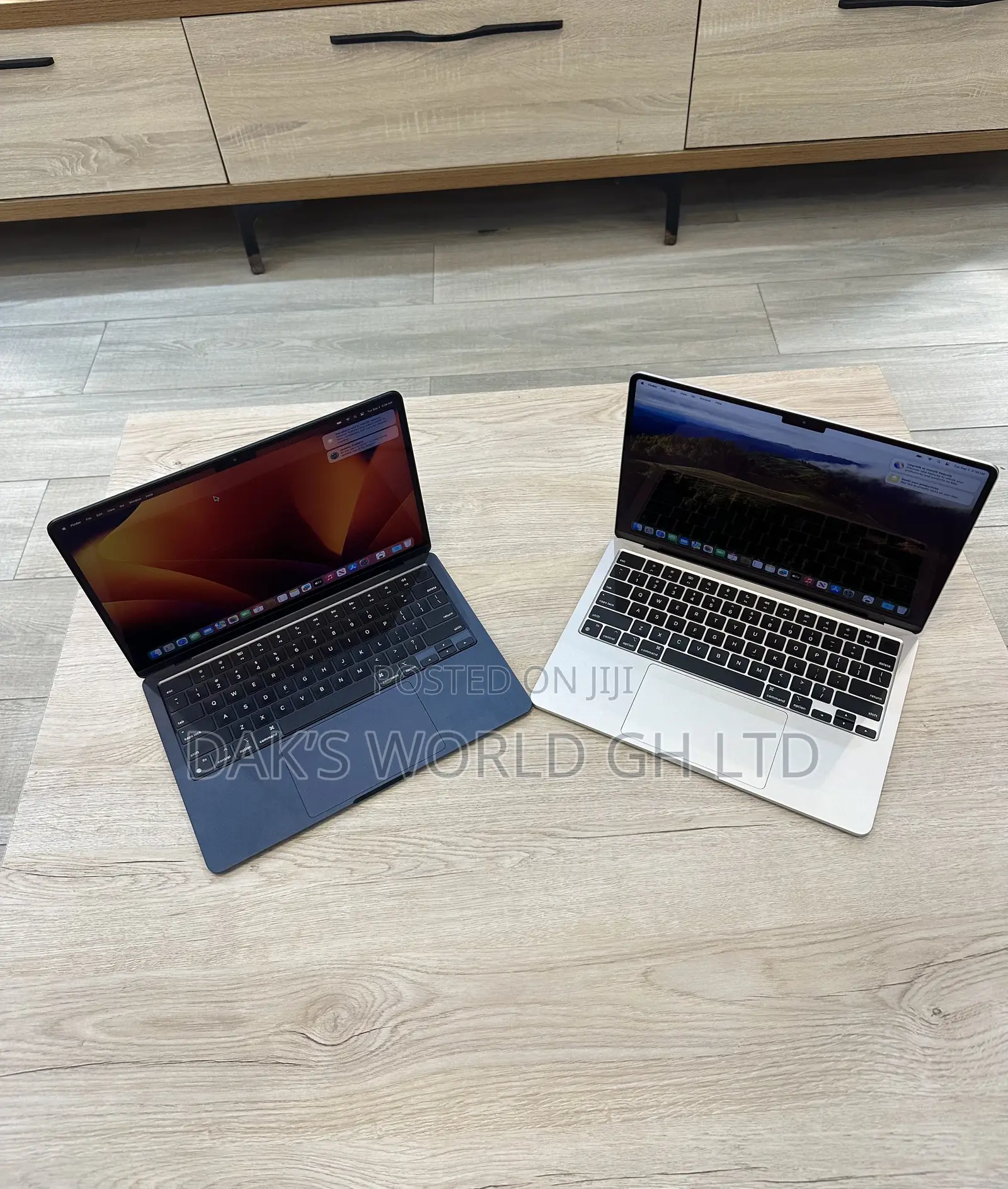 Laptop Apple MacBook Air 2022 M2 8GB Apple M2 SSD 256GB