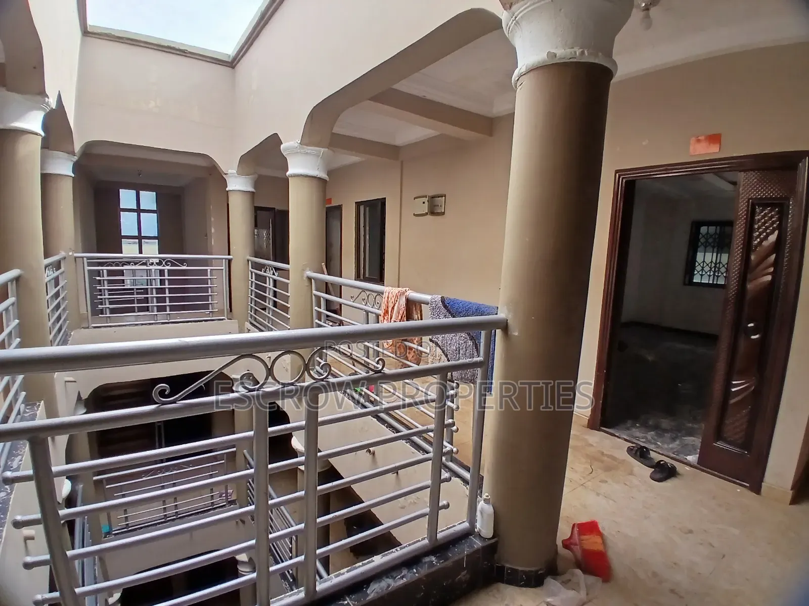 2bdrm Apartment in Escrow Prime, Pentecost for rent
