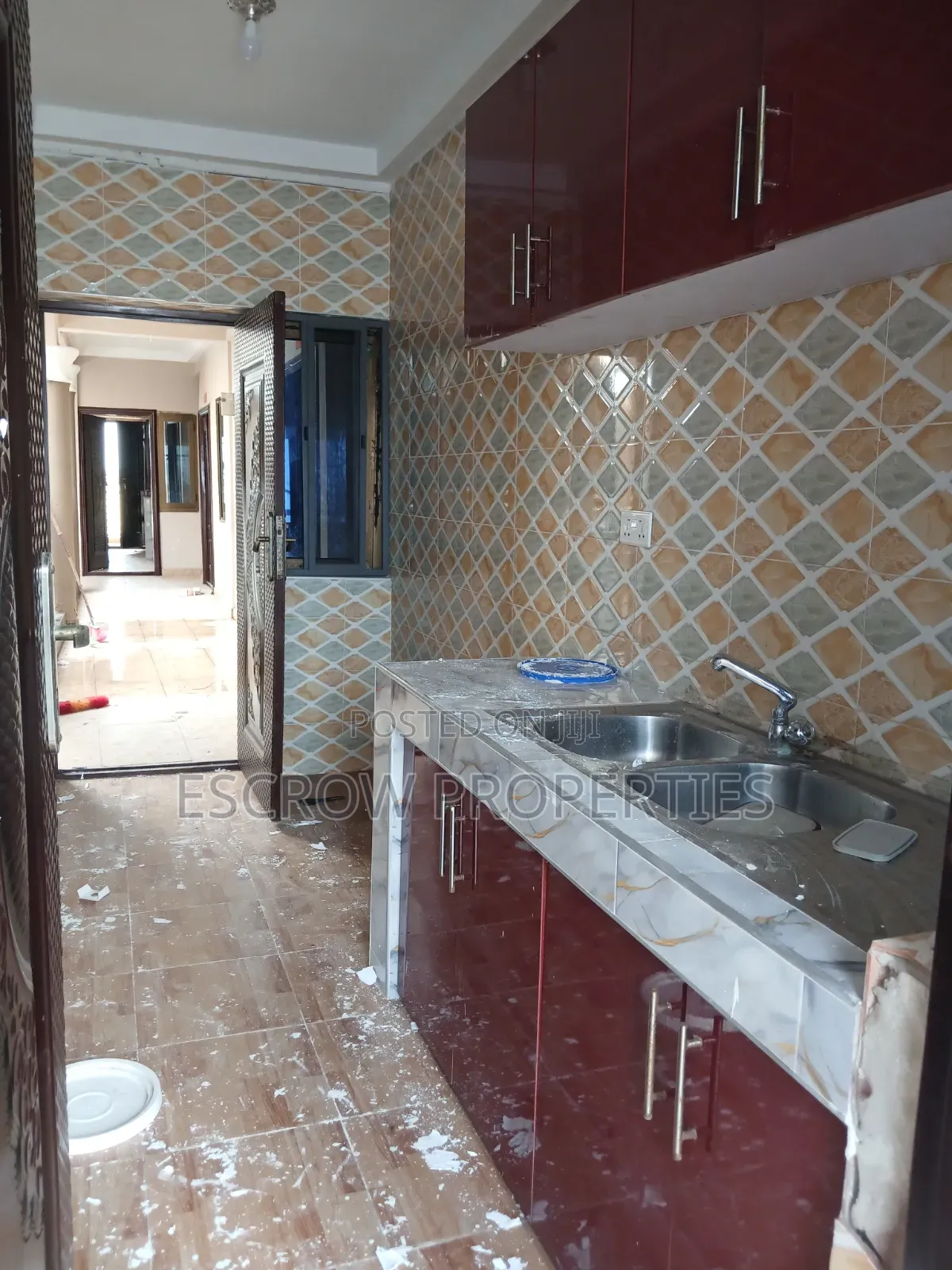 2bdrm Apartment in Escrow Prime, Pentecost for rent