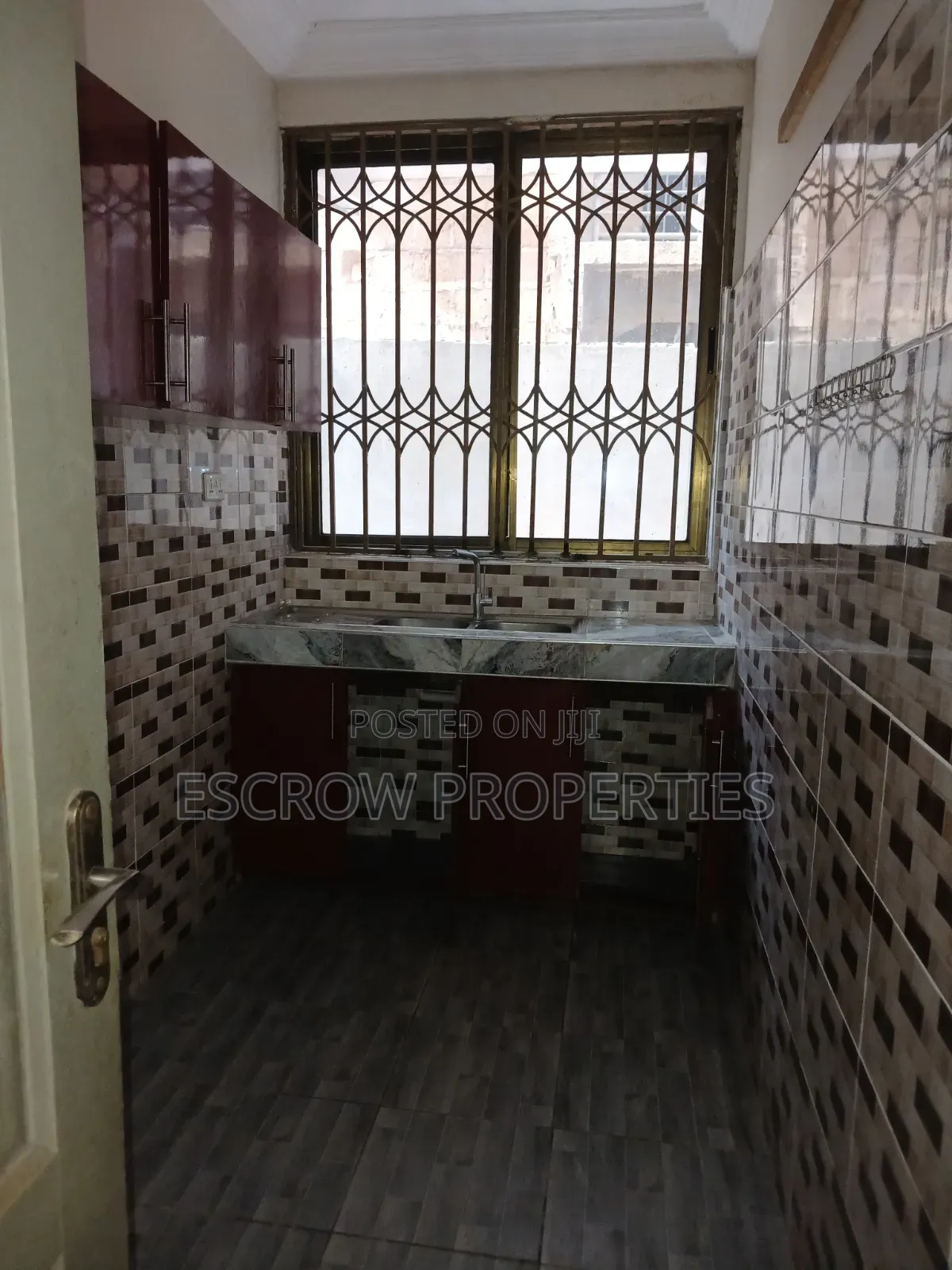 2bdrm Apartment in Escrow Prime, Pentecost for rent